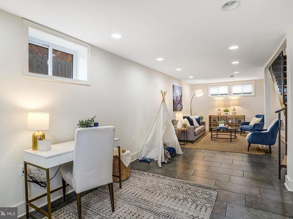 12 Nicholson Street NW, Washington DC 20011
