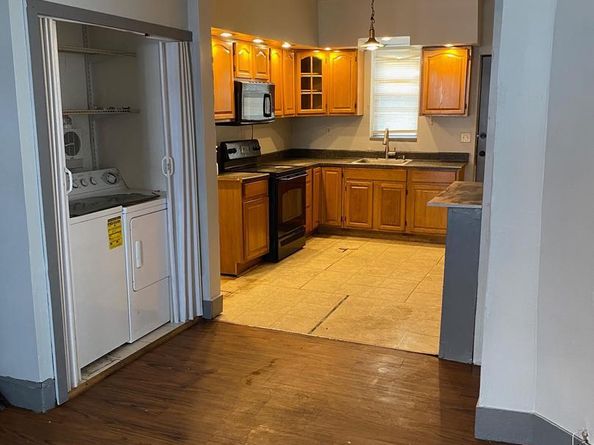1652 S Conestoga Street, Philadelphia PA 19143