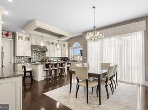 23 Oxford Drive, Ivyland PA 18974