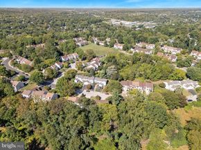 8612 Trumbauer Drive, Wyndmoor PA 19038