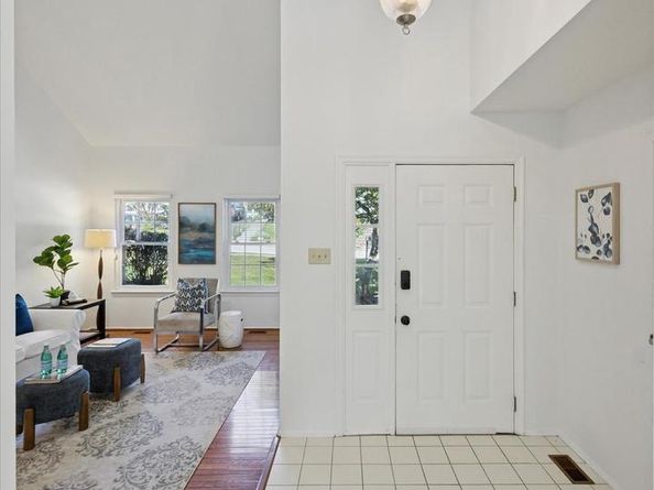 8612 Trumbauer Drive, Wyndmoor PA 19038