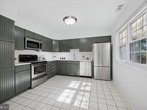 8612 Trumbauer Drive, Wyndmoor PA 19038