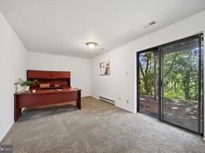 8612 Trumbauer Drive, Wyndmoor PA 19038