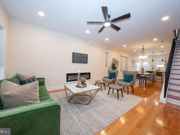 5246 Ridge Avenue, Philadelphia PA 19128