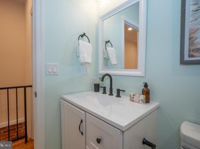 5246 Ridge Avenue, Philadelphia PA 19128