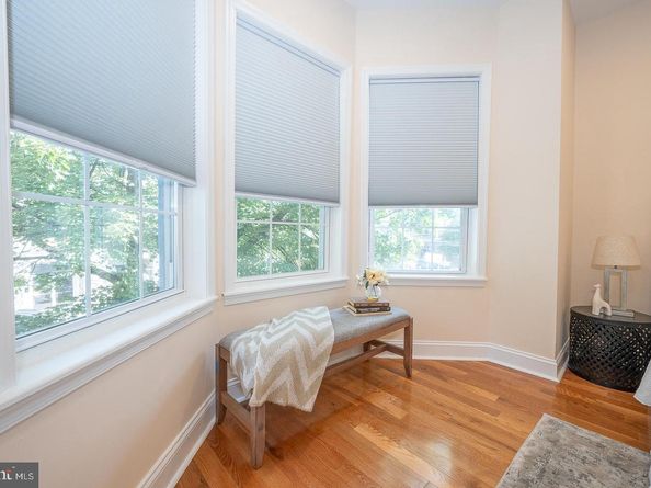 5246 Ridge Avenue, Philadelphia PA 19128