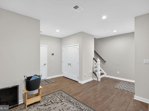 36 Jessop Lane, Hatboro PA 19040