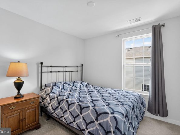 36 Jessop Lane, Hatboro PA 19040