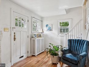 15 Oakland Road, Broomall PA 19008