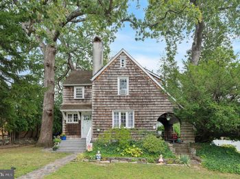 15 Oakland Road