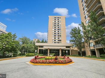 3709 South George Mason Drive