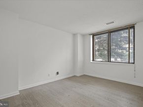 3709 South George Mason Drive 114, Falls Church VA 22041