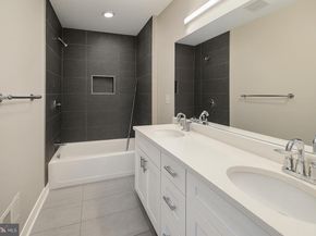 1407 N 8TH Street A2, Philadelphia PA 19122