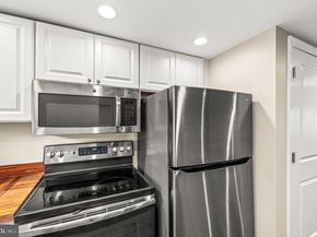 978 N Lawrence Street, Philadelphia PA 19123