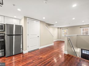 978 N Lawrence Street, Philadelphia PA 19123