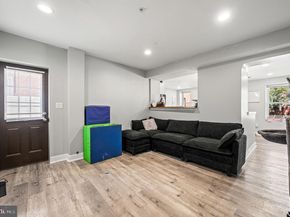 978 N Lawrence Street, Philadelphia PA 19123