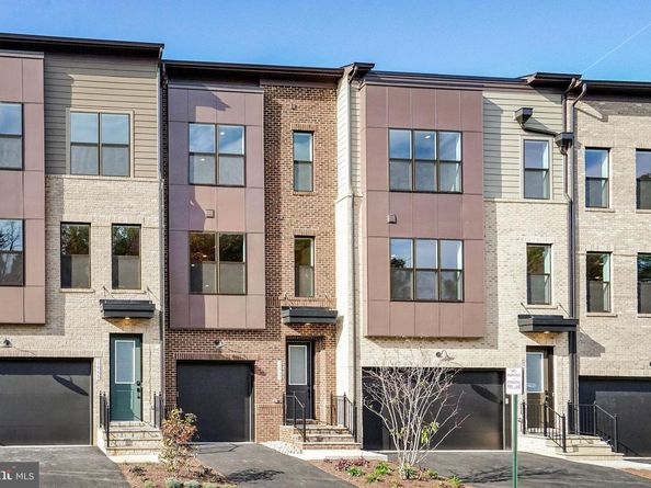 1624 Fellowship Square, Reston VA 20190