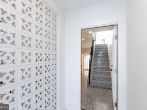 1714 Montrose Street 4, Philadelphia PA 19146