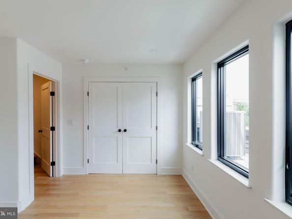 1714 Montrose Street 4, Philadelphia PA 19146