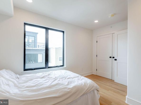 1714 Montrose Street 4, Philadelphia PA 19146