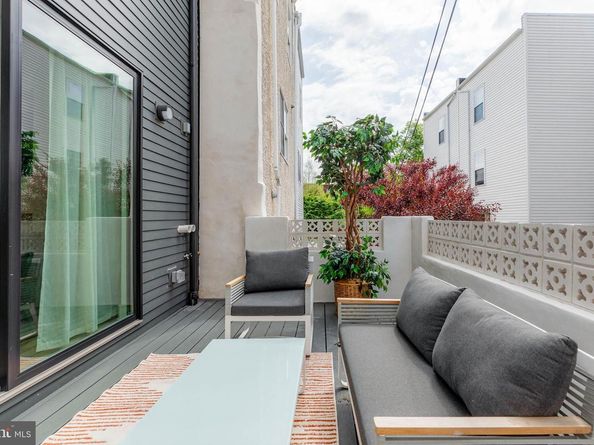 1714 Montrose Street 4, Philadelphia PA 19146