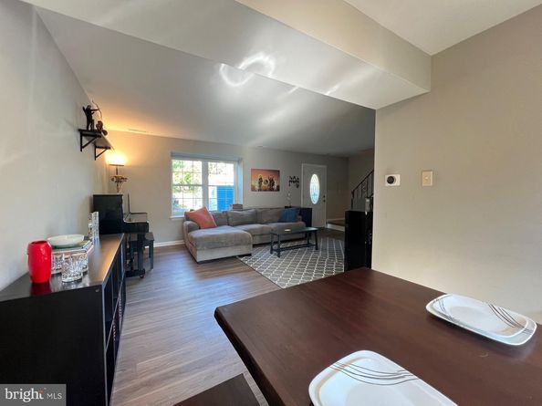 53 Loggers Mill Road, Horsham PA 19044
