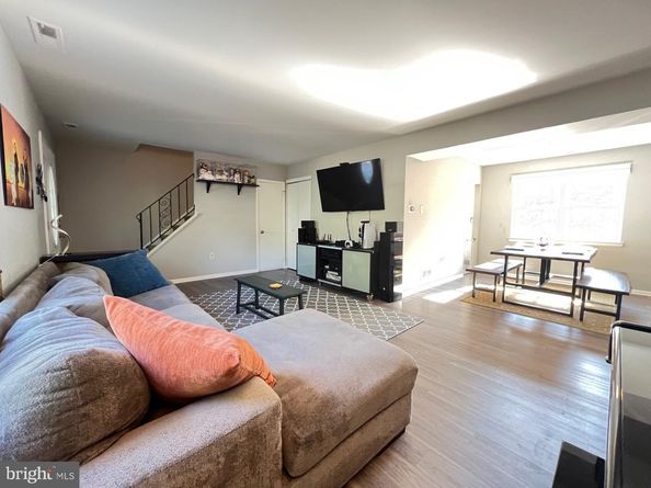 53 Loggers Mill Road, Horsham PA 19044