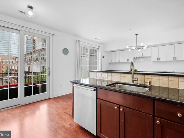 303 Surgeon Generals Court, Philadelphia PA 19146