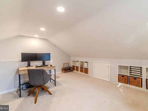 224 Ballymore Road, Springfield PA 19064