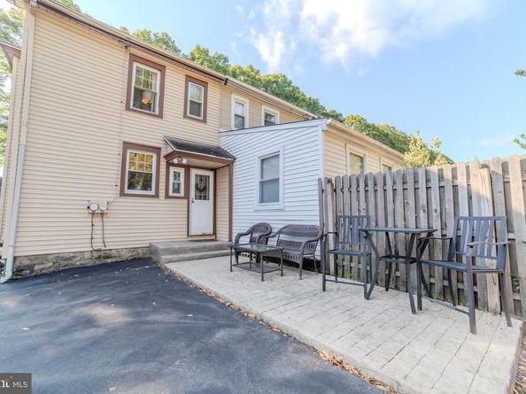 224 Ballymore Road, Springfield PA 19064
