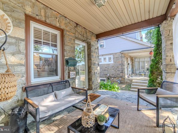224 Ballymore Road, Springfield PA 19064