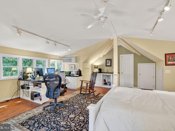 2100 Mount Vernon Avenue, Alexandria VA 22301