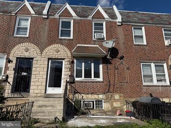 1121 Alcott Street