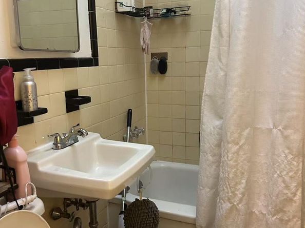 2119 Glenview Street, Philadelphia PA 19149