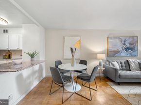 224 W Rittenhouse Square 217, Philadelphia PA 19103