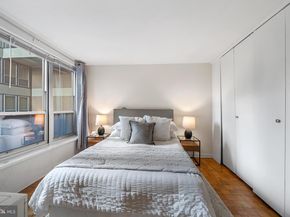 224 W Rittenhouse Square 217, Philadelphia PA 19103