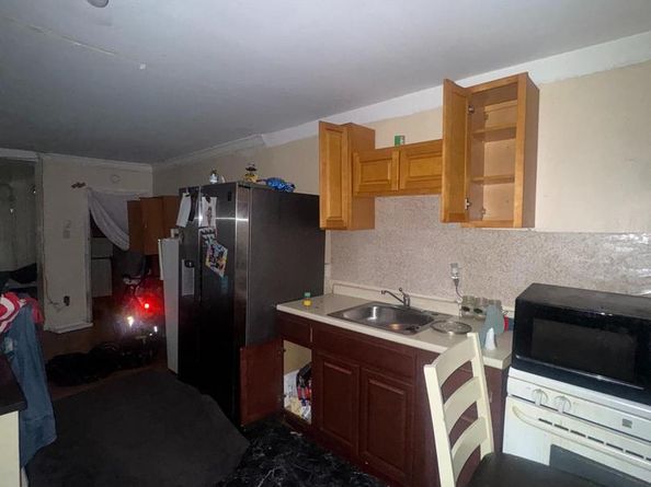 2533 N Marston Street, Philadelphia PA 19132