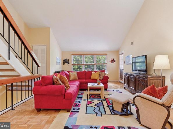 1816 Valley Glen Road 148, Elkins Park PA 19027