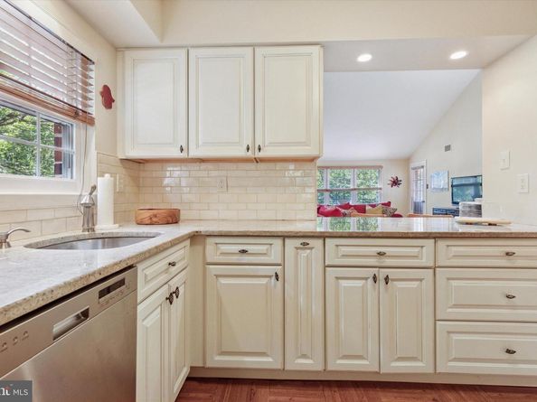1816 Valley Glen Road 148, Elkins Park PA 19027