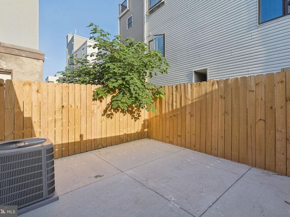 2728 W Cabot Street, Philadelphia PA 19121
