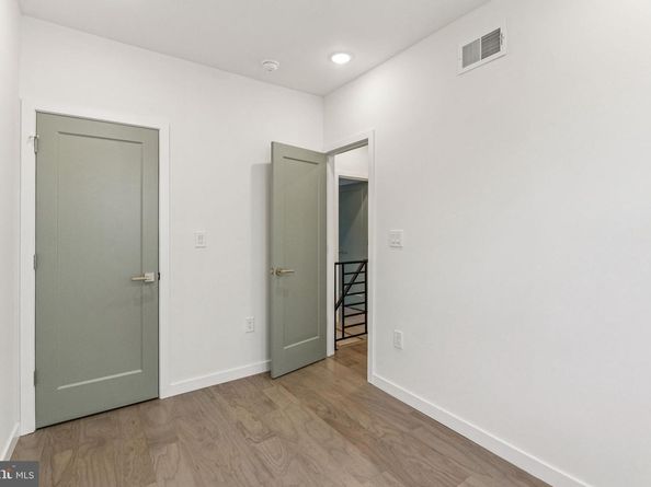 2728 W Cabot Street, Philadelphia PA 19121