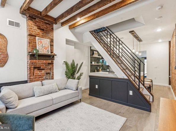 2728 W Cabot Street, Philadelphia PA 19121