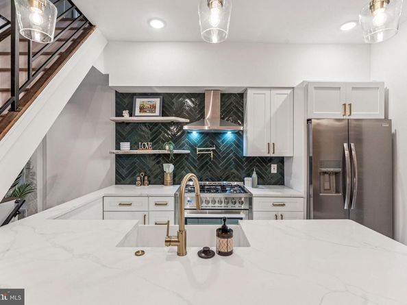 2728 W Cabot Street, Philadelphia PA 19121