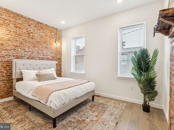 2728 W Cabot Street, Philadelphia PA 19121