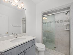 1200 Hunters Grove Court, Mclean VA 22102