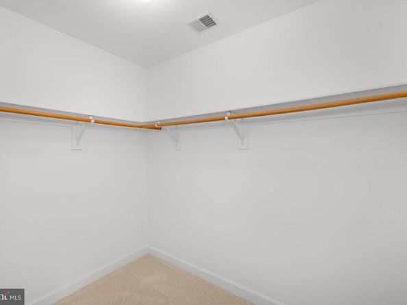 1200 Hunters Grove Court, Mclean VA 22102