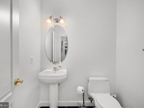 1200 Hunters Grove Court, Mclean VA 22102