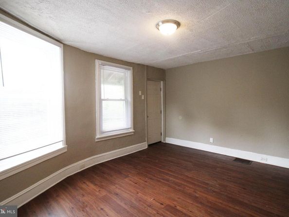 1220 S Hanson Street, Philadelphia PA 19143