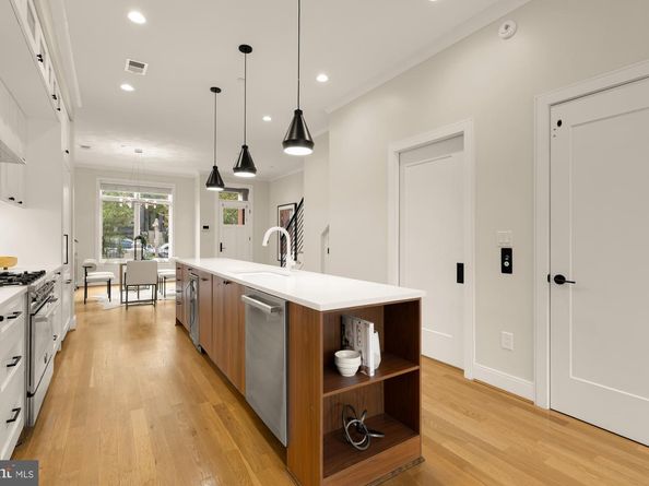 1311 D Street SE, Washington DC 20003