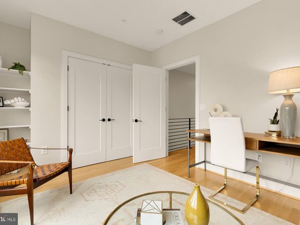 1311 D Street SE, Washington DC 20003